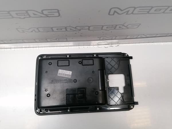 Porta luvas AUDI A8 (4E_) Imagem-2