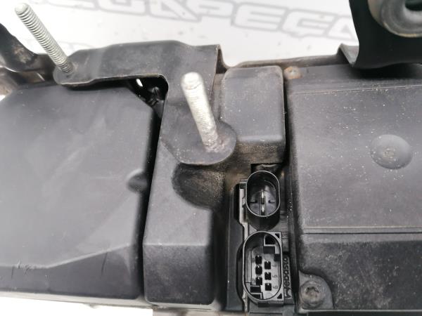 Bomba de água AUDI A8 (4E_) Imagem-3