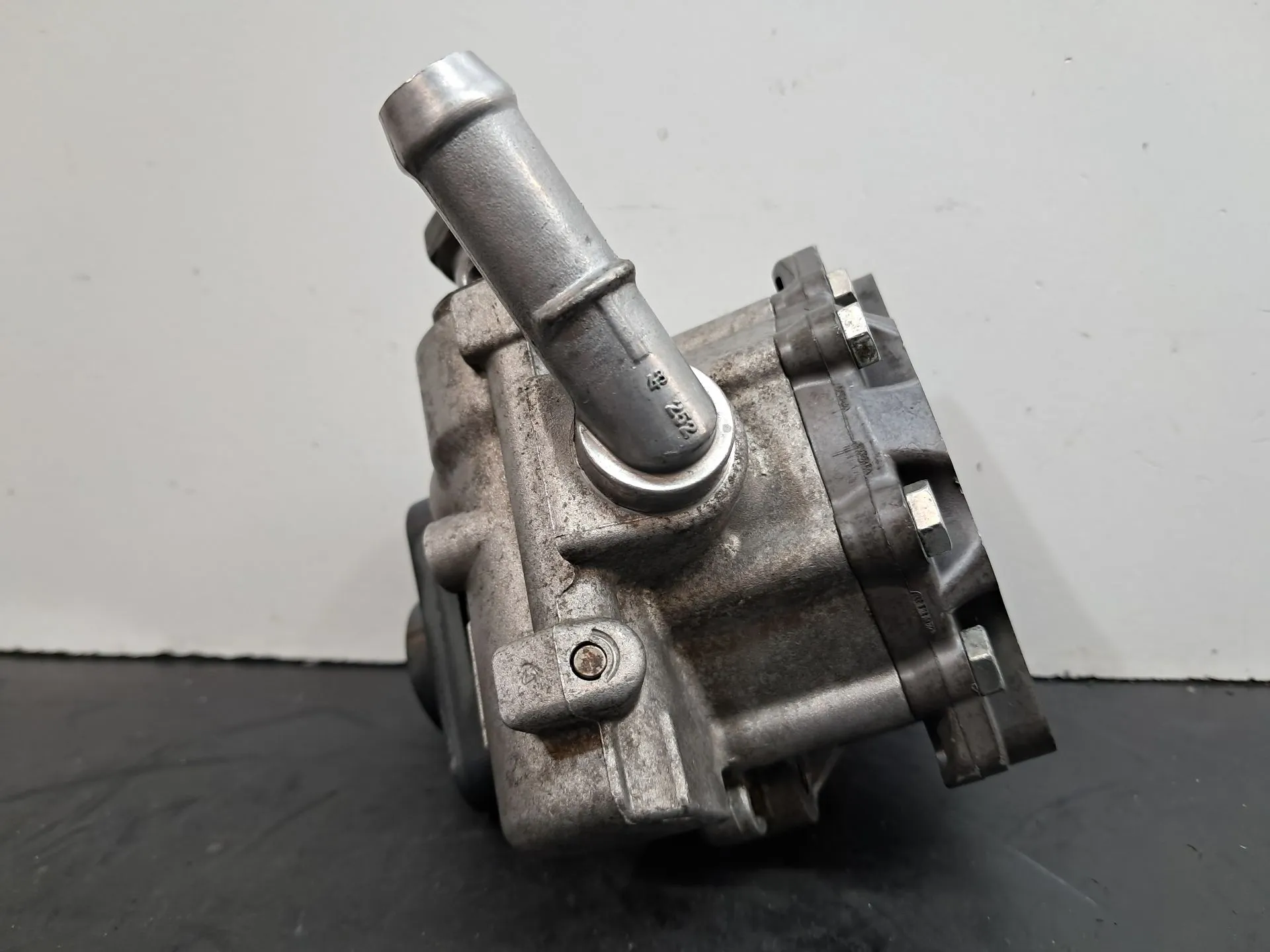 Pompe de direction assistée AUDI A8 (4E_) Imagem-3