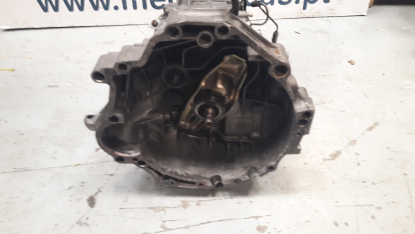 Caixa de velocidades manual AUDI 80 Avant (8C, B4) Imagem-1