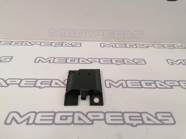 Antena MERCEDES-BENZ CLS (C219) | 2004 - 2011