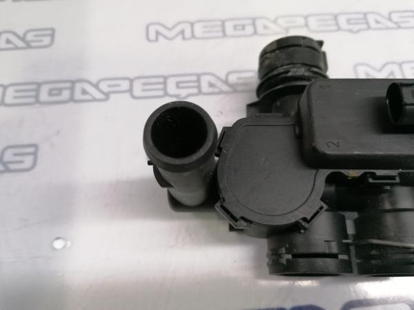 Torneira de chauffage / sofagem MERCEDES-BENZ CLS (C219) Imagem-5