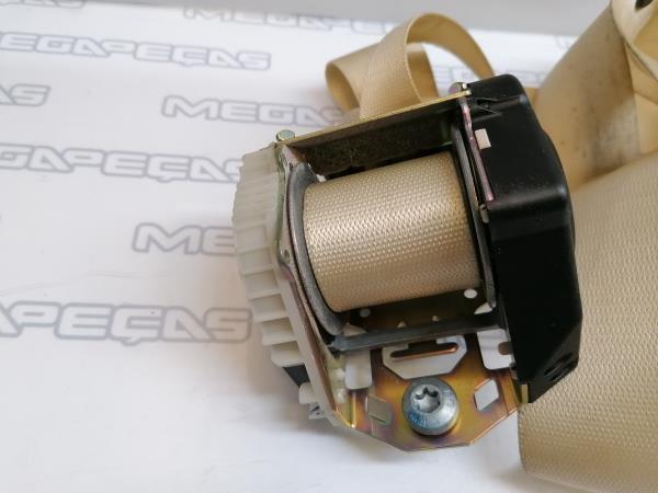 Pré-tensor cinto trás direito MERCEDES-BENZ Classe C (W203) Imagem-1