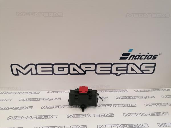 Caixa fusíveis da bateria MERCEDES-BENZ Classe C (W203)