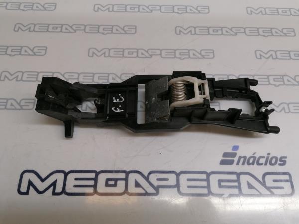 Support poignée porte avant gauche MERCEDES-BENZ CLS (C219) Imagem-2