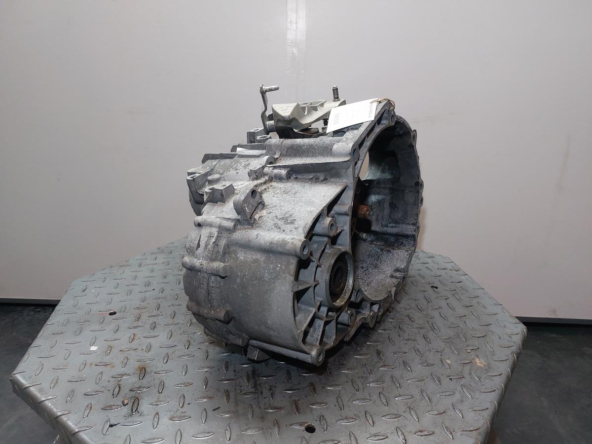 Boîte de vitesses manuelle VOLKSWAGEN Passat Variant (3C5) Imagem-1
