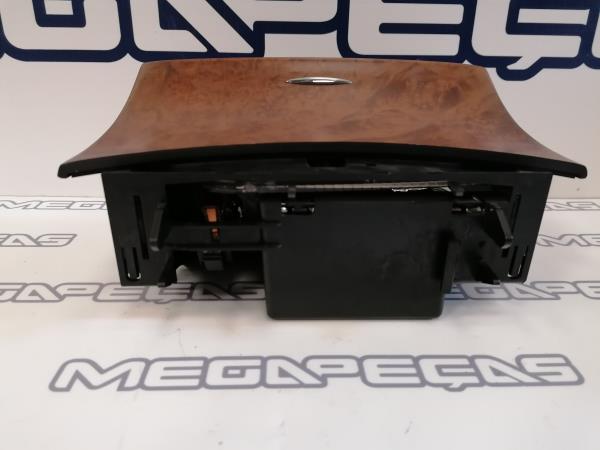 Ashtray MERCEDES-BENZ CLS (C219) Imagem-2