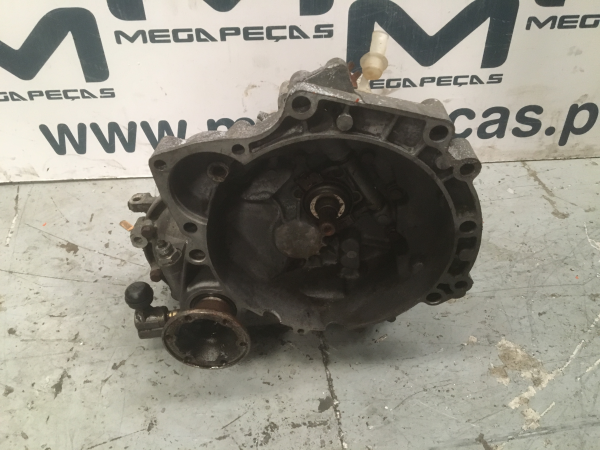 Caixa de velocidades manual VOLKSWAGEN Polo (86C, 80)