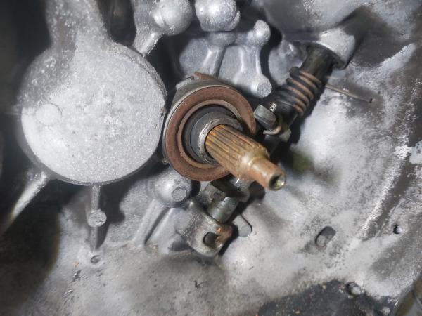 Cambio manual SUZUKI Alto (EF) Imagem-9