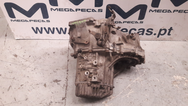 Caixa de velocidades manual HYUNDAI Lantra II (J2/RD) Imagem-1