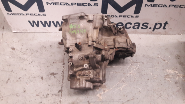 Caixa de velocidades manual HYUNDAI S Coupé (SLC) Imagem-1