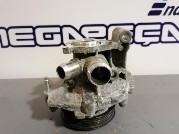 Bomba de água MERCEDES-BENZ Classe A (W176) Imagem-3