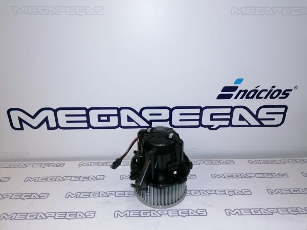 Moteur de chauffage AUDI A4 Avant (8K5, B8)