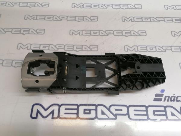 Left front door handle support SKODA Octavia III Break (5E5) Imagem-1