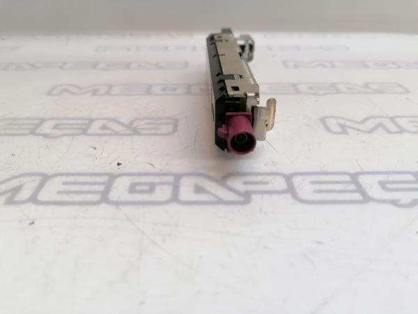 Amplificateur Antenne SKODA Octavia III Break (5E5) Imagem-2