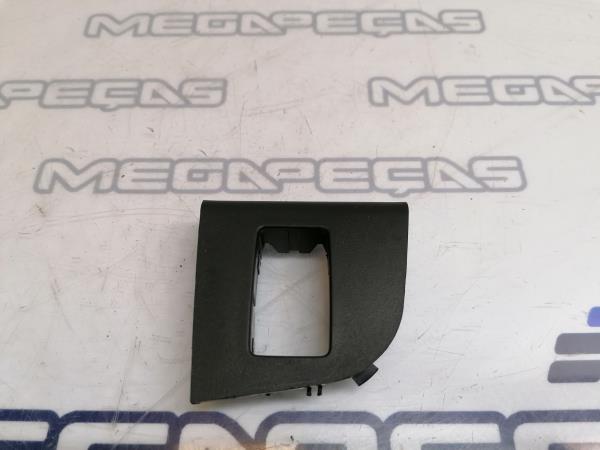 Right front door trim SKODA Octavia III Break (5E5) Imagem-1