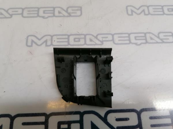 Right front door trim SKODA Octavia III Break (5E5) Imagem-2