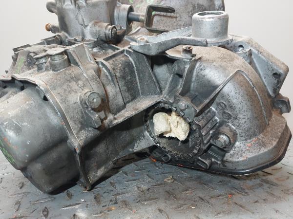 Caixa de velocidades manual OPEL Corsa C Imagem-2