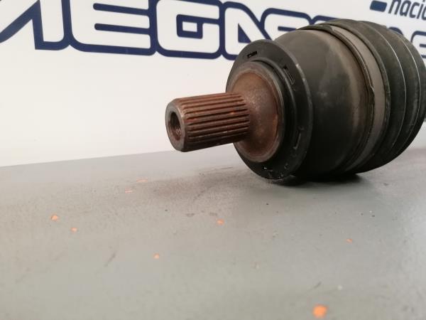 Transmissão frente esquerda MERCEDES-BENZ Classe A (W176) Imagem-1