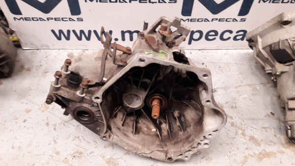 Caixa de velocidades manual CHRYSLER Stratus (JA)