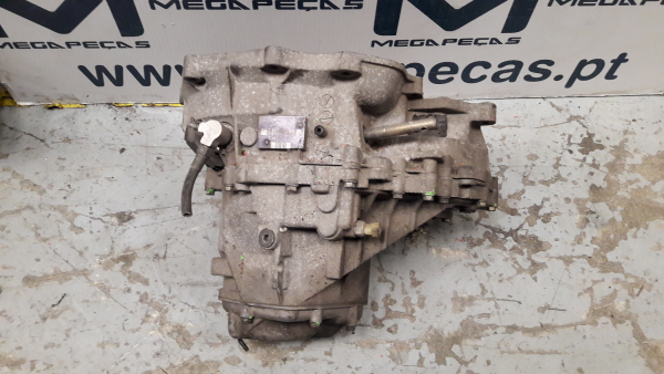 Caixa de velocidades manual SAAB 9-5 Sedan (YS3E) Imagem-1