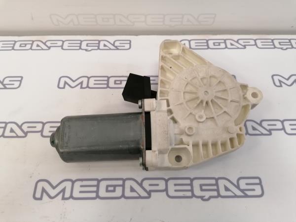 Motor vidro frente direito MERCEDES-BENZ Classe A (W169) Imagem-3