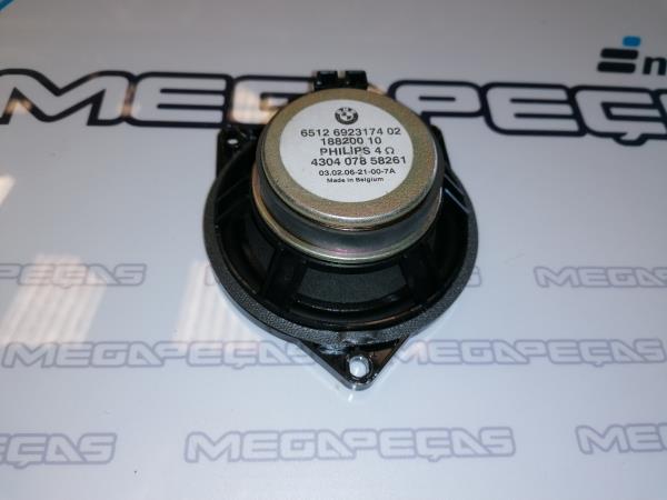 Sound system column / Speakers  BMW 3 (E90) Imagem-1