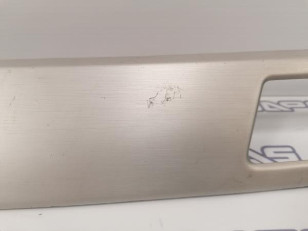 Moulure tableau de bord BMW 3 (E90) Imagem-1