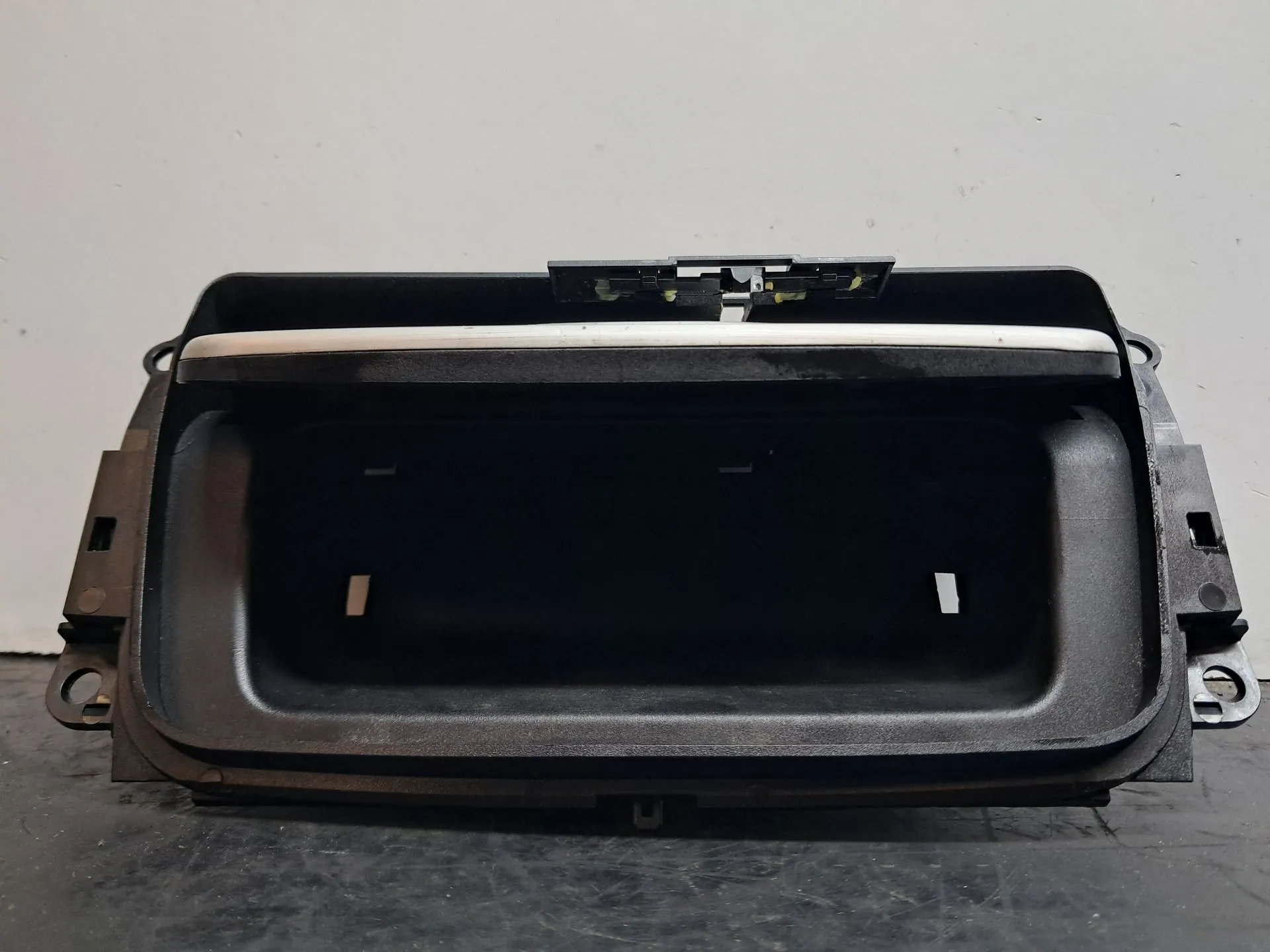 Cendrier BMW 3 (E90) Imagem-2