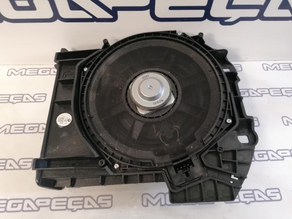 Colonne de son BMW 5 (F10) Imagem-1