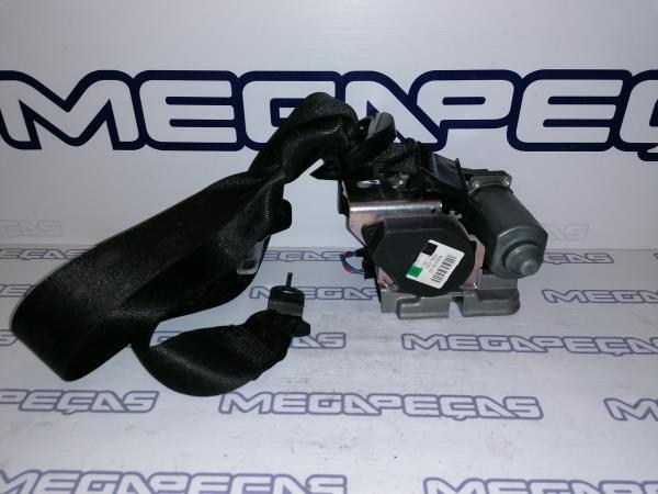 Right front seatbelt pretensioner MERCEDES-BENZ CLS (C219)