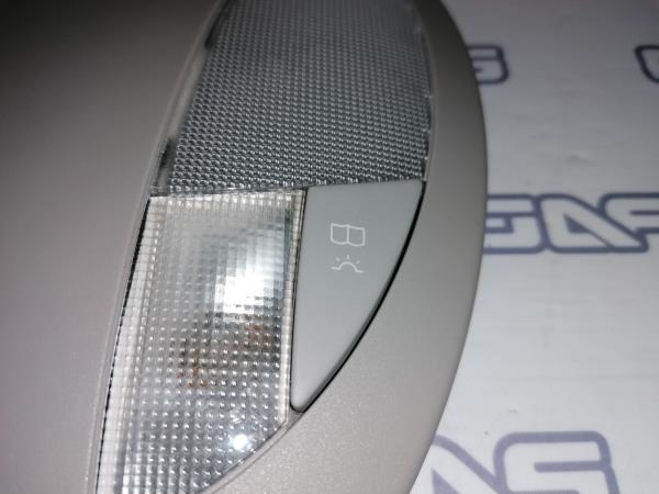 Rear seat light MERCEDES-BENZ CLS (C219) Imagem-2