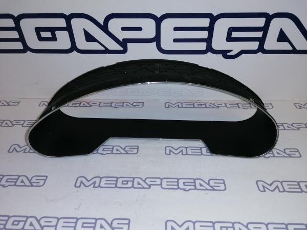Instrument Clusters Bezel MERCEDES-BENZ CLS (C219)