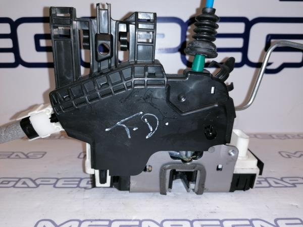 Rear Right Door Lock MERCEDES-BENZ Classe A (W176) Imagem-1