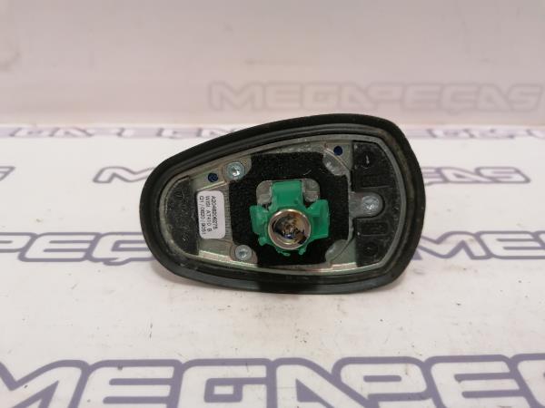 Antena MERCEDES-BENZ Classe C (W204) Imagem-1