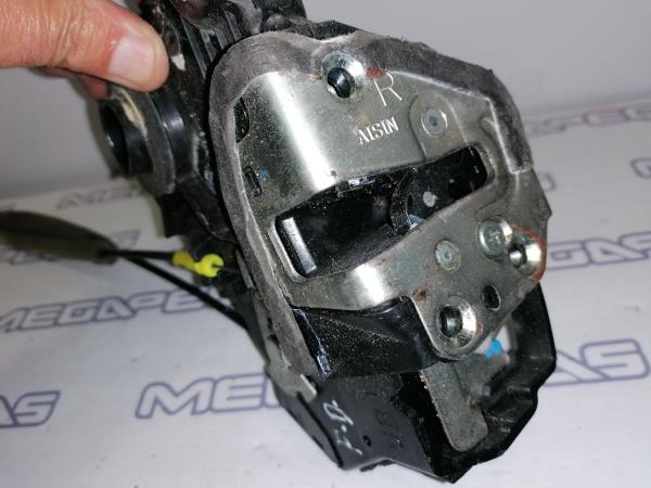 Front Right Door Lock TOYOTA Corolla Hatchback (_E12_) Imagem-2