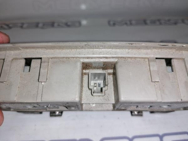 Interior roof light TOYOTA Corolla Hatchback (_E12_) Imagem-2