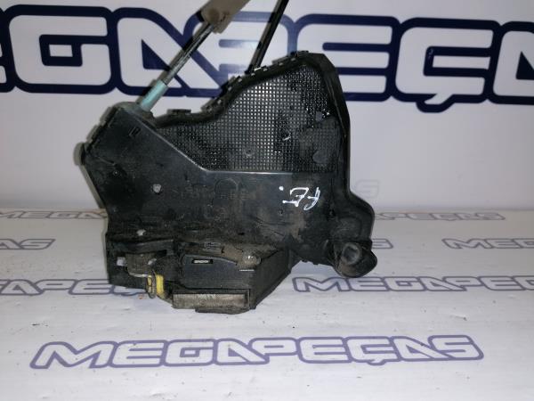 Front Left Door Lock TOYOTA Corolla Hatchback (_E12_)