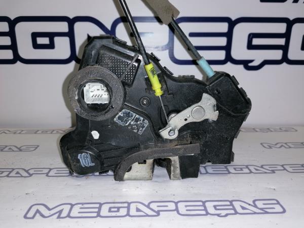 Front Left Door Lock TOYOTA Corolla Hatchback (_E12_) Imagem-1