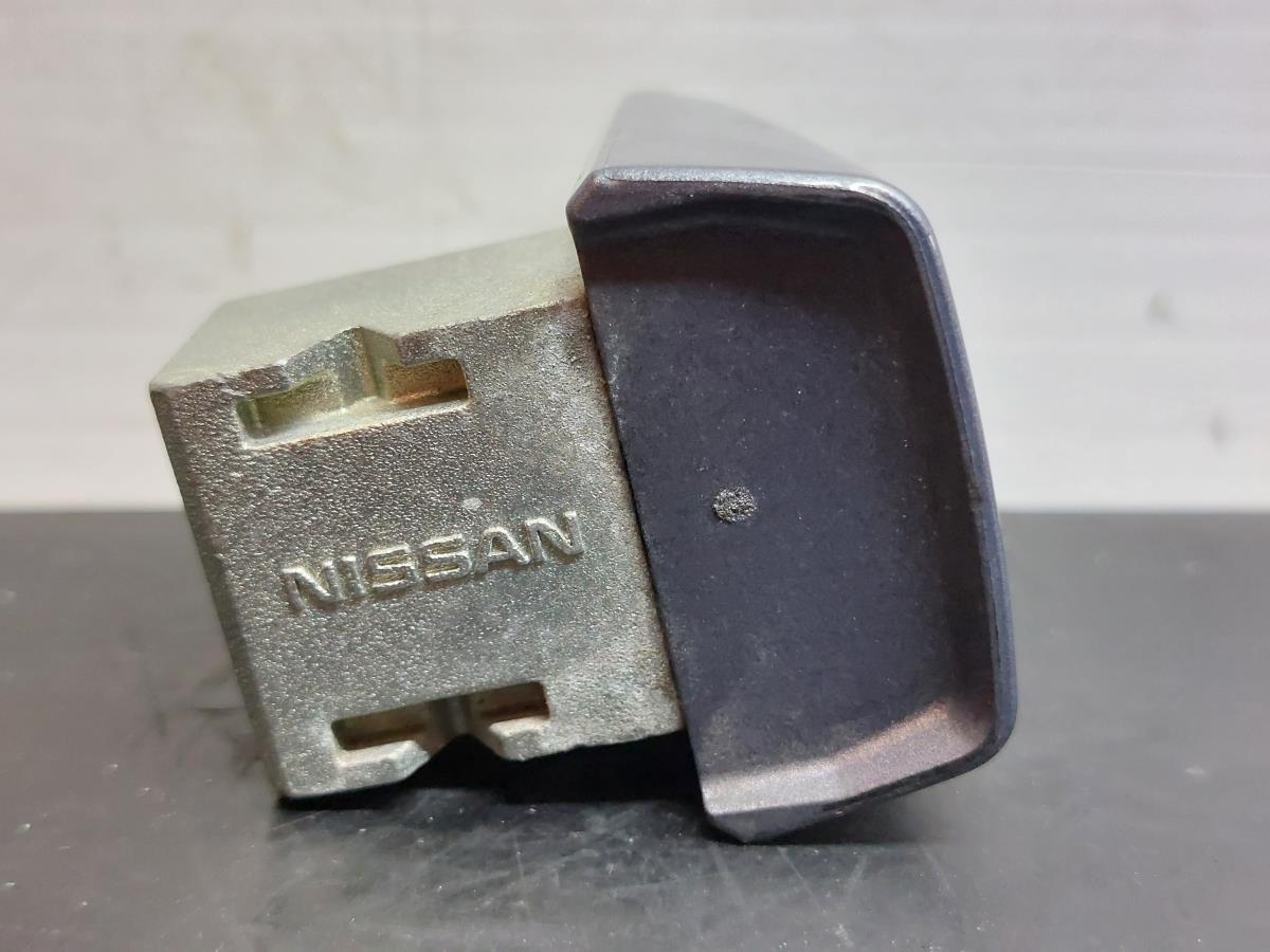 Right Door handle cover  NISSAN Qashqai/Qashqai+2 I (J10, JJ10) Imagem-2