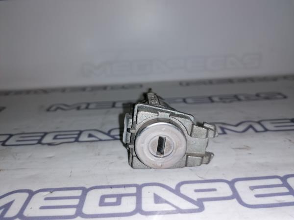 Door barrel TOYOTA Corolla Hatchback (_E12_) Imagem-2