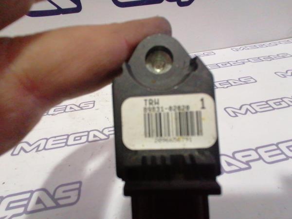 Right front airbag sensor TOYOTA Corolla Hatchback (_E12_) Imagem-3