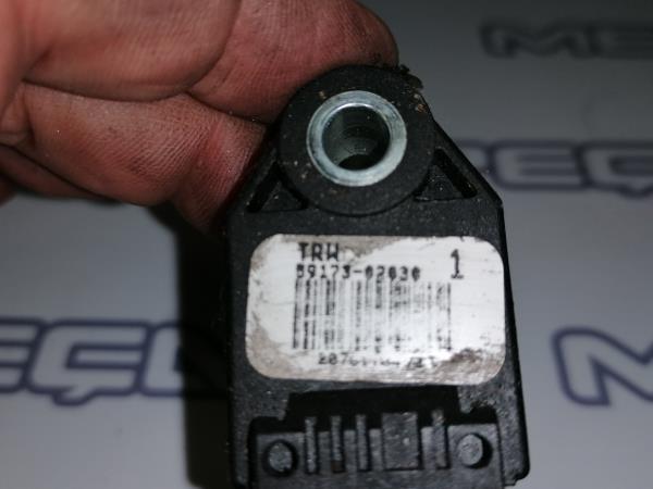 Sensor airbag Delantero Derecho TOYOTA Corolla Hatchback (_E12_) Imagem-3