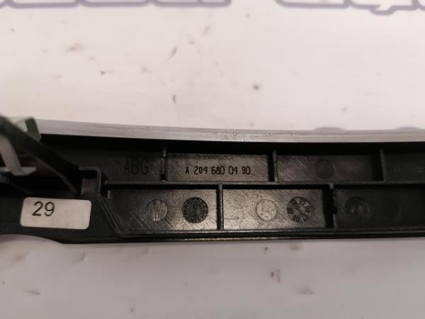 Panneau revêtement console centrale / radio MERCEDES-BENZ Classe C (W204) Imagem-3