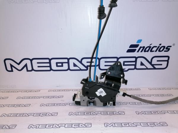 Cerradura / cierre puerta delantero izquierdo MERCEDES-BENZ Classe C (W204)