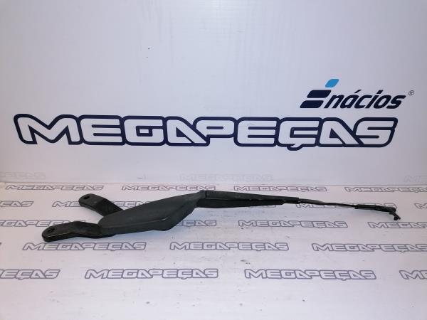 Brazo de limpiaparabrisas delantero derecho MERCEDES-BENZ Classe C (W204)