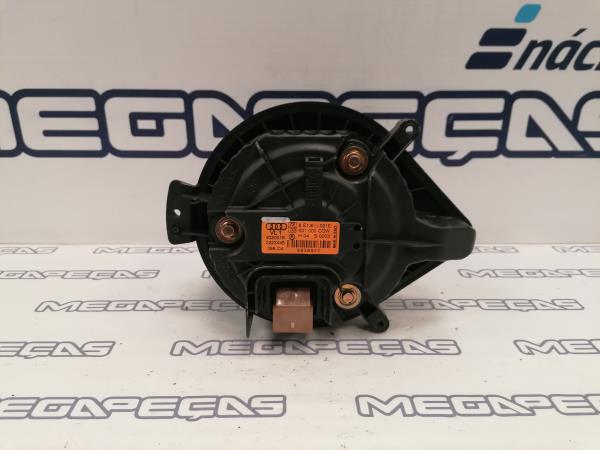 Motor de calefacción AUDI A4 Avant (8E5, B6) Imagem-2