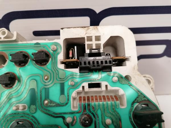 Quadrante / painel de instrumentos SUZUKI Grand Vitara I (FT, HT) Imagem-7