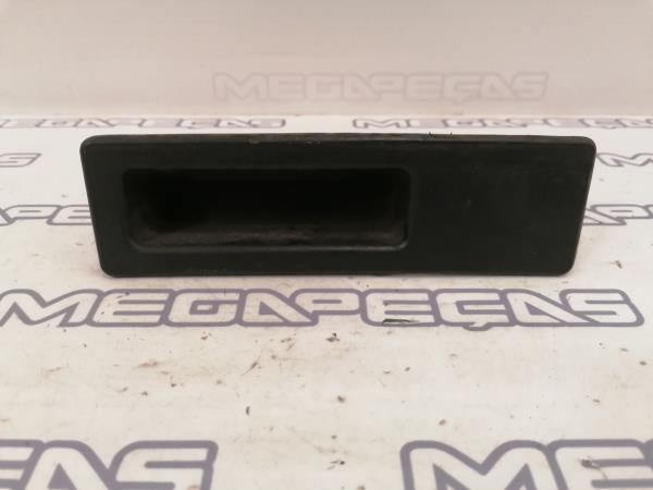Puxador porta da mala BMW 3 (F30, F80)