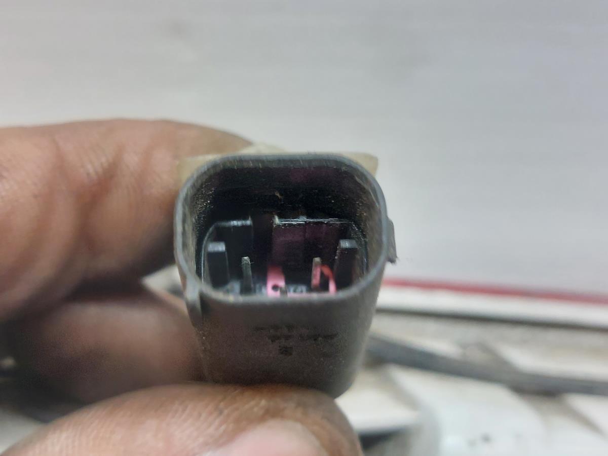 Feu antibrouillard central BMW 6 (E63) Imagem-4